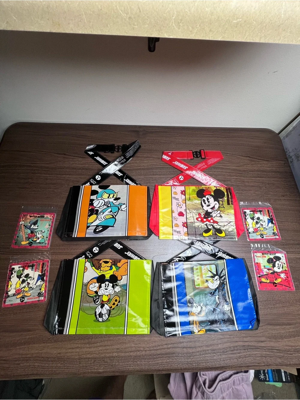 Mickey Mouse - Subway Bags and Mini Puzzles